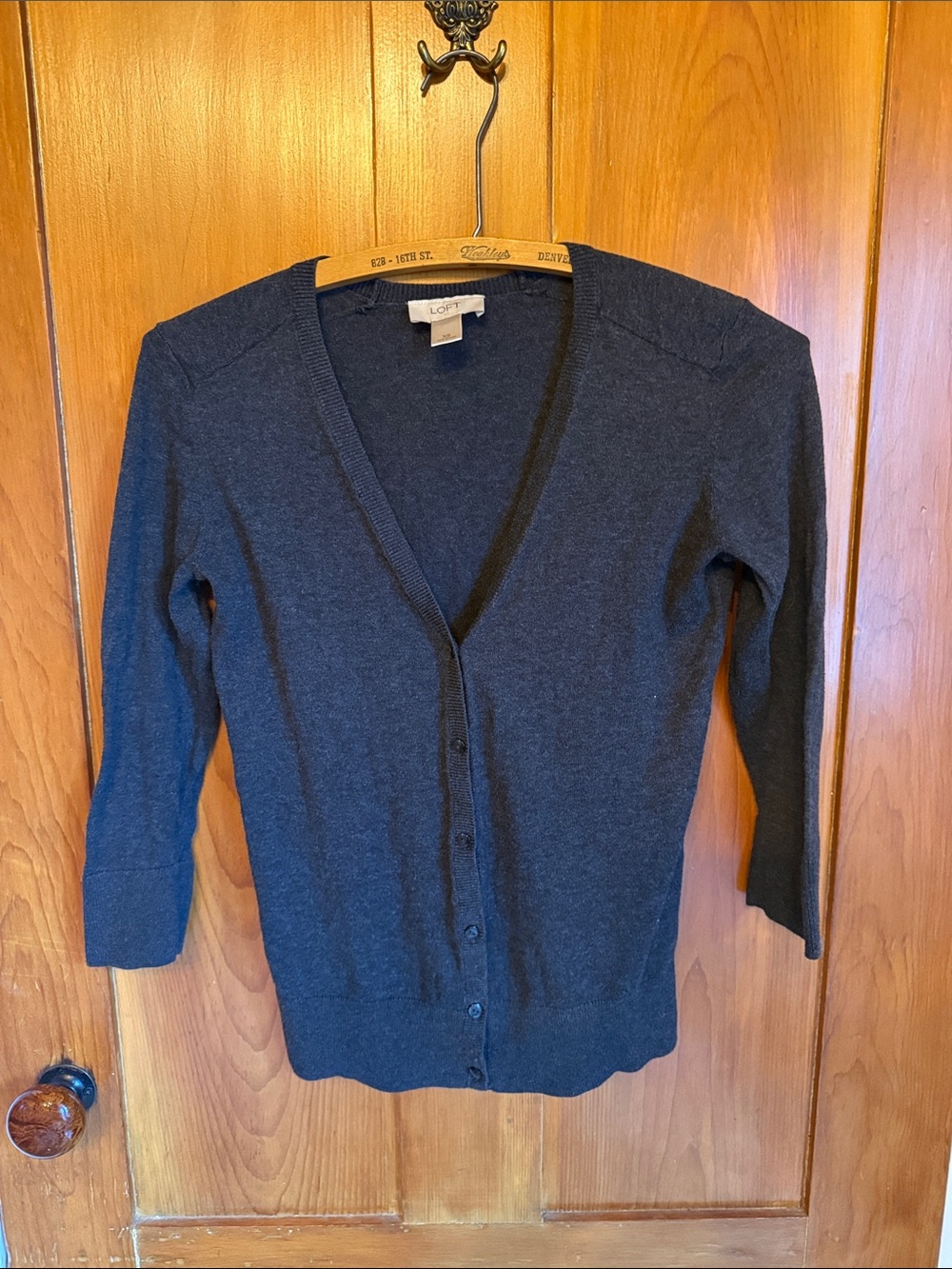 LOFT Grey V-Neck Button Front Women's Cardigan